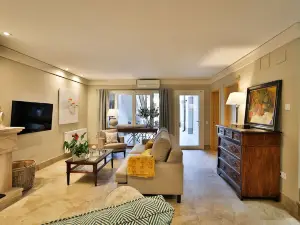 El Patio de Los Jazmines Boutique-House