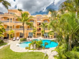 Hotel Villa Taina