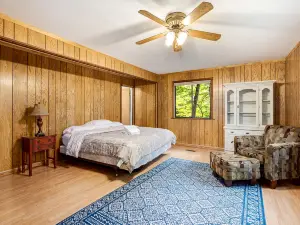 Peaceful Chalet-Cabin with a Private Lake, Hot Tub, Fire Pit and Deck at this Berkeley Springs, WV G
