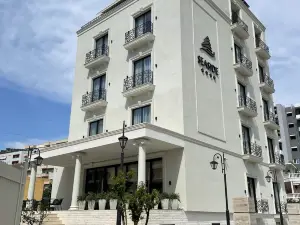 Seaside Hotel