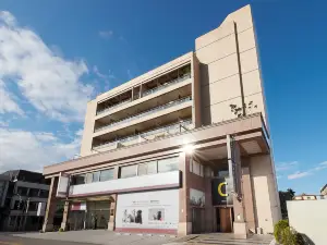 雀客旅館 宜蘭羅東
