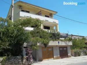 Lovrić Apartments