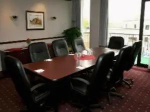 Ramada Inn-Belleville