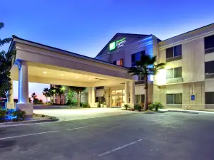 Holiday Inn Express & Suites SAN DIEGO OTAY MESA by IHG