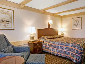 Knights Inn Greensburg