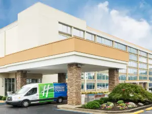 Holiday Inn Express CHARLESTON-CIVIC CENTER by IHG