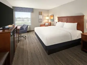 歡朋旅館-明尼阿波利斯楓林
