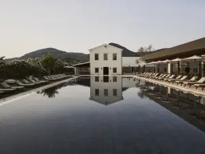 The Olivar Suites