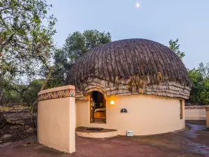 Aha Lesedi African Lodge & Cultural Village