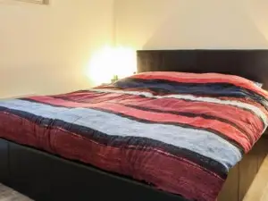 2 Bedroom Lovely Ship in Aalsmeer