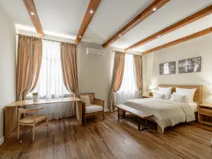 Germes Hotel