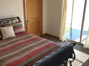 2 Bedroom Cabin Fantastic Mississippi River View