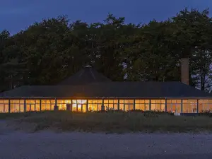 Skaerven Beachfront Condos and Cottage