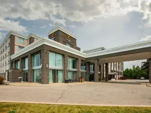 Comfort Inn & Conference Centre Toronto Airport