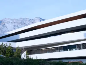 Me And All Hotel Flims, By Hyatt
