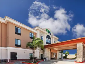 Holiday Inn Express & Suites HOUSTON EAST by IHG