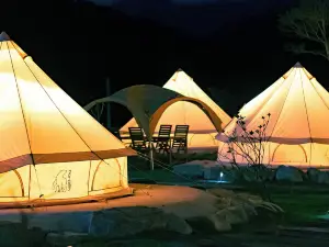 Hakimasue Outdoor Village