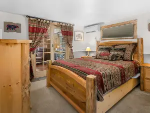 River Front Private Adirondacks Log Cabin
