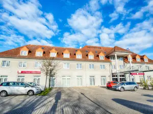 瑪汗拉登堡萊納杜酒店