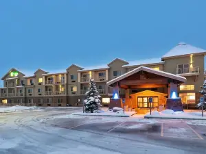 The Pinnacle Lodge