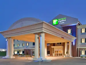 Holiday Inn Express & Suites SEDALIA by IHG