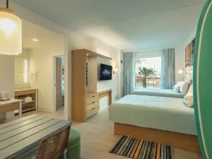 Universal's Endless Summer Resort – Dockside Inn and Suites