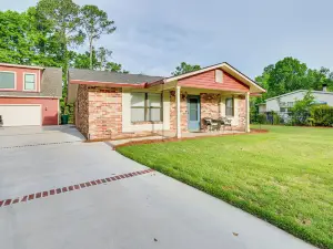 Charming Bluffton Vacation Home w/ Yard!