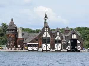 ホリデイ イン エクスプレス ホテル & スイーツ ウォータウン - サウザンド アイランド by IHG