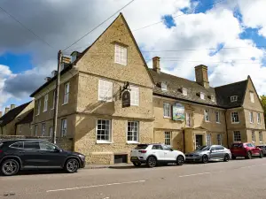 CBH Haycock Manor Hotel