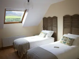 Madra Rua Organic Accommodation