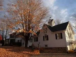 더 인 앳 스토니 크리크