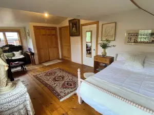 Year Round Mountain Retreat