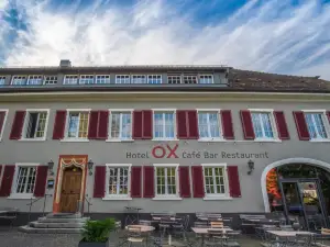 OX ホテル カフェ バー レストラン