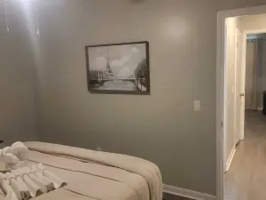 Wander & Stay:  2-bedroom apartment in marvelous Daleville with WiFi, AC