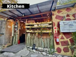 Eselbe Camp Backpackers