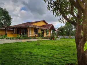 Ellow Stay by Mohan Farm, Khopoli