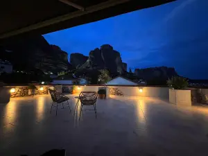 Oikia Guesthouse