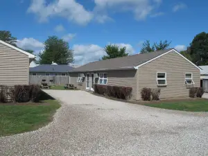 Little Ted's Cottages