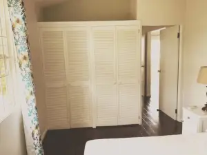 Sheridan's Place - 1 minute walk to the beach