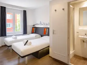 EasyHotel Zürich Limmatplatz