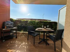 Suite Eden Spa, Appart’hôtel Bien être , Patio