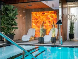Seaside Apartment Albatross, Spa and Pool