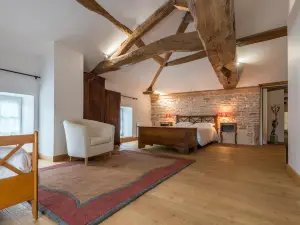 Le Logis D'Azé