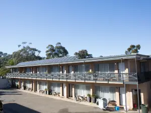 Centralpoint Motel