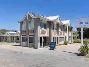 Moody's Motel