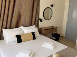 Aurelia Rooms