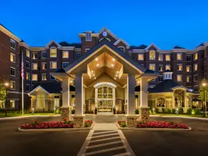 Inn at Bellefield / Hyde Park