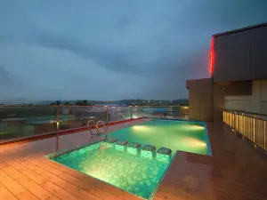 Kowju Airport Hotel Calicut