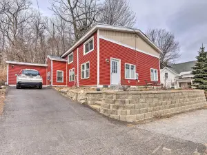 Historic Meredith Home Walk to Town Center!