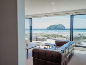 Belle Mer Beachfront Apartments - Self Serviced